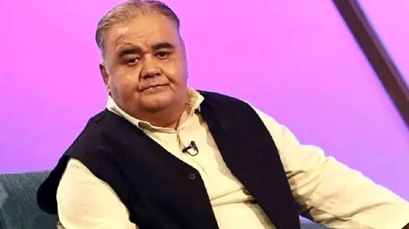 فیلم آواز باشکوه امید حاجیلی با رقص آذری اکبر عبدی / کل سالن همراهی کردند!