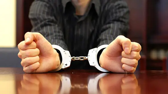 غافلگیری سارق مسلح در اندیمشک / پلیس مجبور به شلیک شد