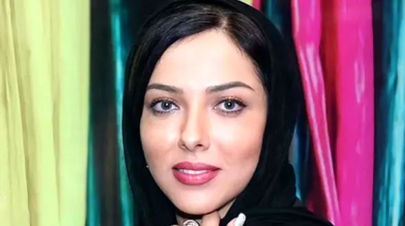 سلفی لیلا اوتادی در ماشین + عکس 