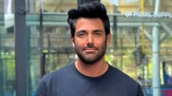 استایل، لوکیشن و نکته‌ای که در سلفی جدید گلزار جلب توجه کرد!