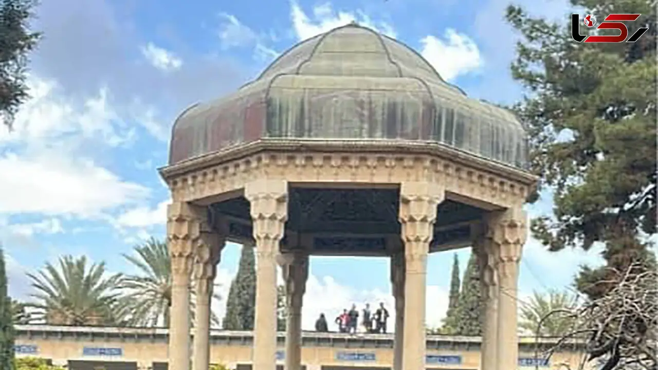 تفسیر فال حافظ امروز 3 مرداد ماه 1405