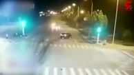 تصادف وحشتناک و مرگبار خودرو دختر مست با "بی ام و" پشت چراغ قرمز +فیلم