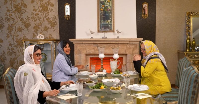 منزل حوریه مقدم