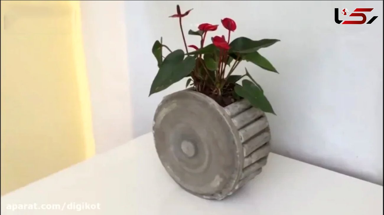 فیلم/ نحوه ساخت 6 گلدان زیبا و کاربردی با سطل و سیمان با هزینه کم 