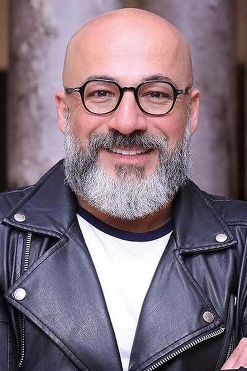 امیر آقایی