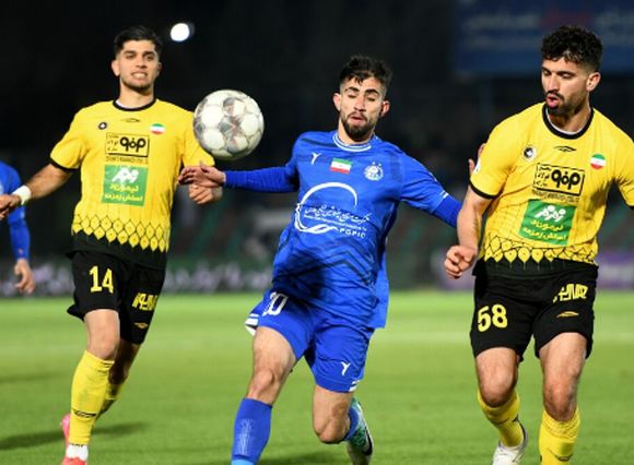 آمار تقابل های استقلال و سپاهان؛ طلایی پوشان بهتر از آب پوشان!