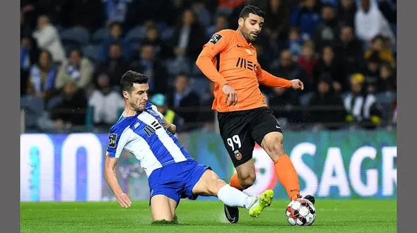 نمره ضعیف طارمی با وجود گلزنی مقابل پورتو 