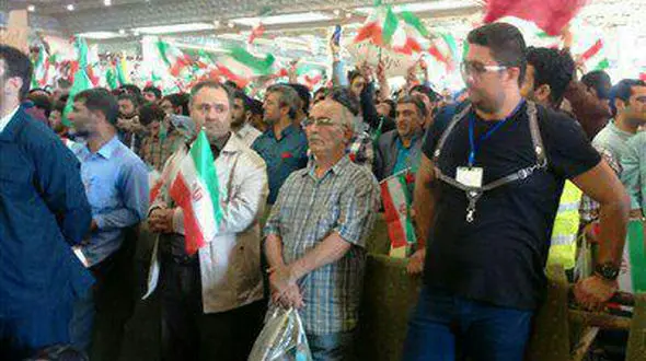 حضور کارگردان معروف سینما در همایش رییسی+ عکس