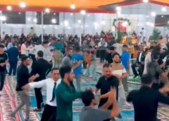 آواز محلی؛ یا خدا یه عروسی گرفتن هزار تا مهمون ریختن وسط کرمانجی یکدست میرقصن چه نرمن