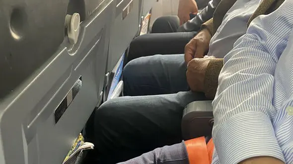 هواپیماهای مسافربری را می خوابانند تا قیمت بلیت را افزایش دهند / فاصله صندلی ها را کم می کنند تا مسافر بیشتری سوار کنند! 