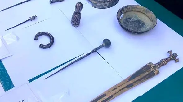 کشف گنج نفیس در جنوب تهران / افراد ناشناس تحت تعقیب