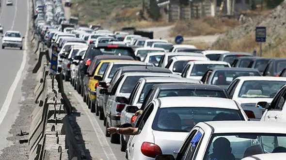 ترافیک سنگین در محورهای کرج-چالوس و تهران-مشهد+عکس