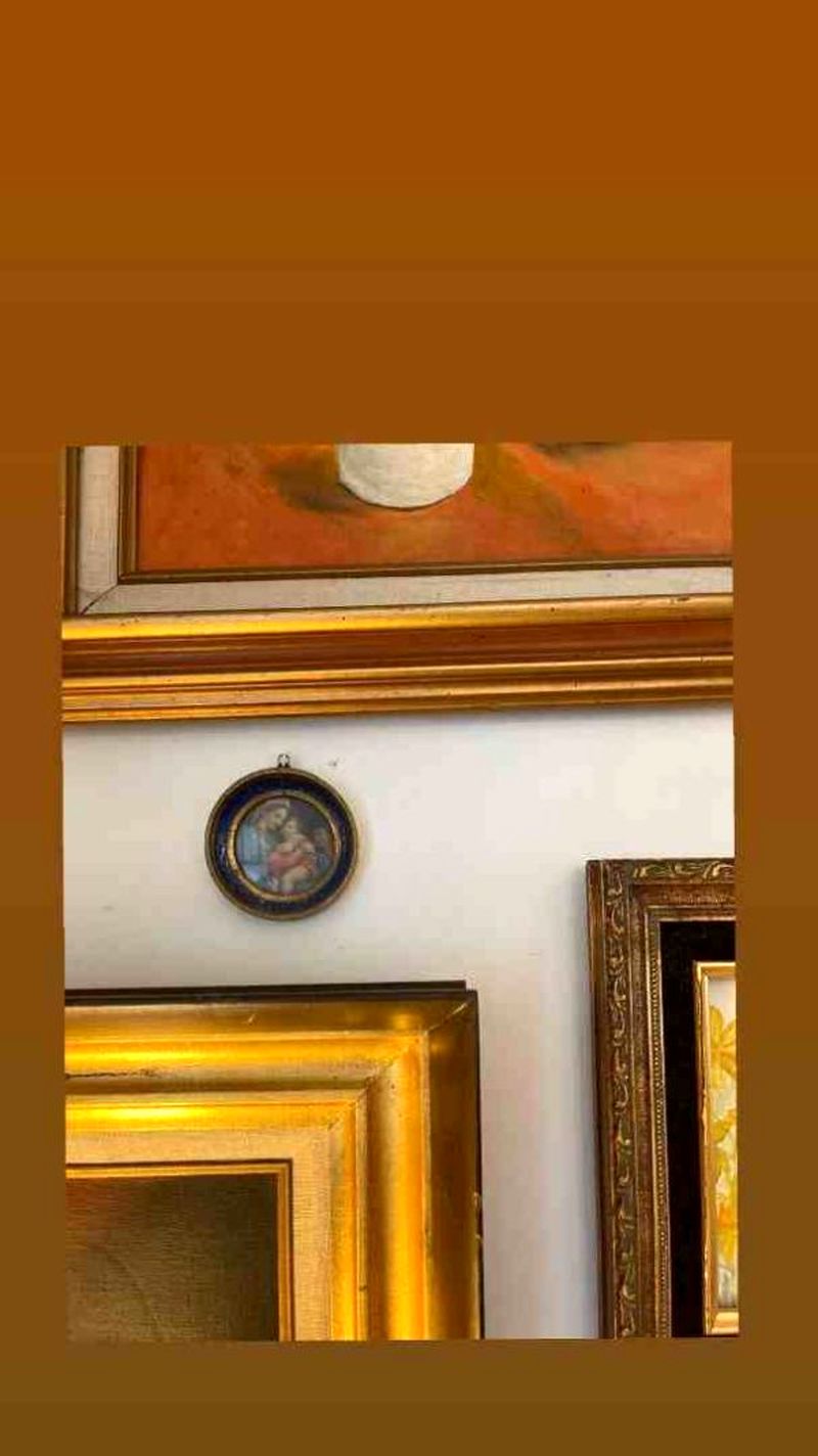 منزل ساره بیات