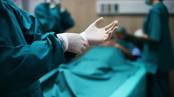 حتما قبل از بی هوشی دکتر خود را از سابقه بیماری‌ تان مطلع کنید