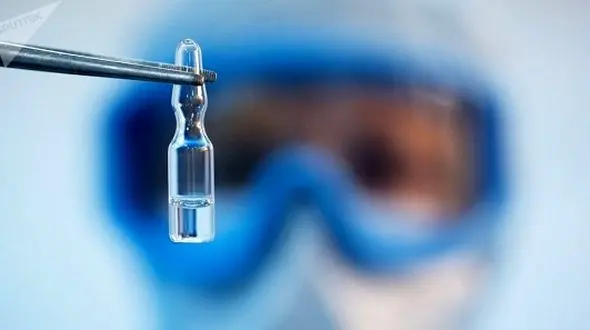 مردی که با فروش آب و واکسن پادشاه شد / گرگ تنها کیست؟ + عکس