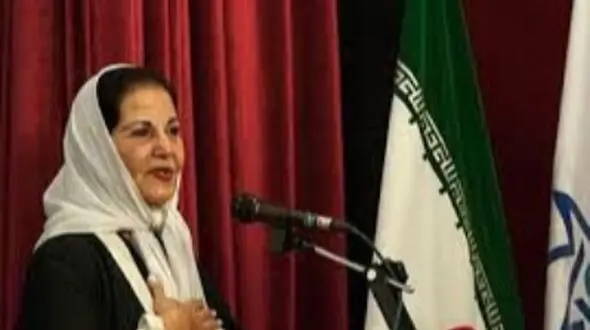 بازیگر زن سینمای قبل انقلاب، روی جلد مجله مشهور