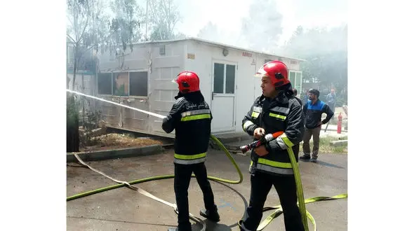 حریق گسترده در بیمارستان چمران+تصاویر