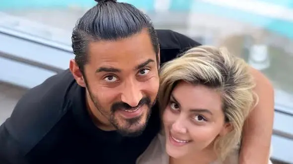 ظاهر عجیب خواهر ساره بیات در هلند + فیلم متفاوت از  عقدش در حرم امام رضا