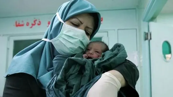  زنان باردار فاقد بیمه، به صورت رایگان بیمه می شوند / مادران شیرده تا 2 سال می توانند از بیمه رایگان استفاده کنند