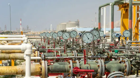 میتوانستیم در ۶۲ روز؛ ۶۲۰ میلیون مترمکعب مازوت و گازوئیل نسوزانیم/ضعف دیپلماسی آب و گاز در دو وزارتخانه کشور