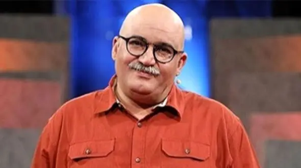 نادر سلیمانی بازیگر سریال ستایش: نرفتم جوکر چون نخواستم برنامه احسان خراب بشه ادا درآوردن تو ذات من نیست خجالت میکشم بلد نیستم جوک تعریف کنم!