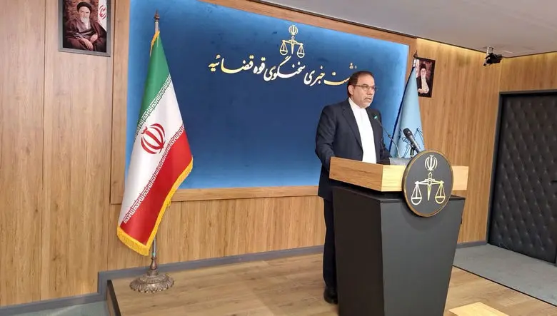 ۴۷ سایت و صفحه اینستاگرامی موسسات غیرمجاز مهاجرتی فیلتر شد/ شبنم نعمت زاده تبرئه نشده است/ آخرین وضعیت پرونده های کروز ، شرکت واریان گستر، تاج‌خودرو کاسپین