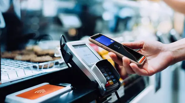 اختلال در موبایل‌بانک و اینترنت‌بانک ۴ بانک ادامه دارد