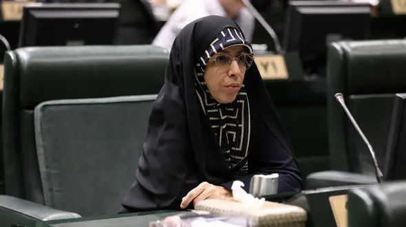 اعتراض فراکسیون زنان مجلس به طرح جدید جایگزینی پابندالکترونیکی به جای زندان برای مهریه