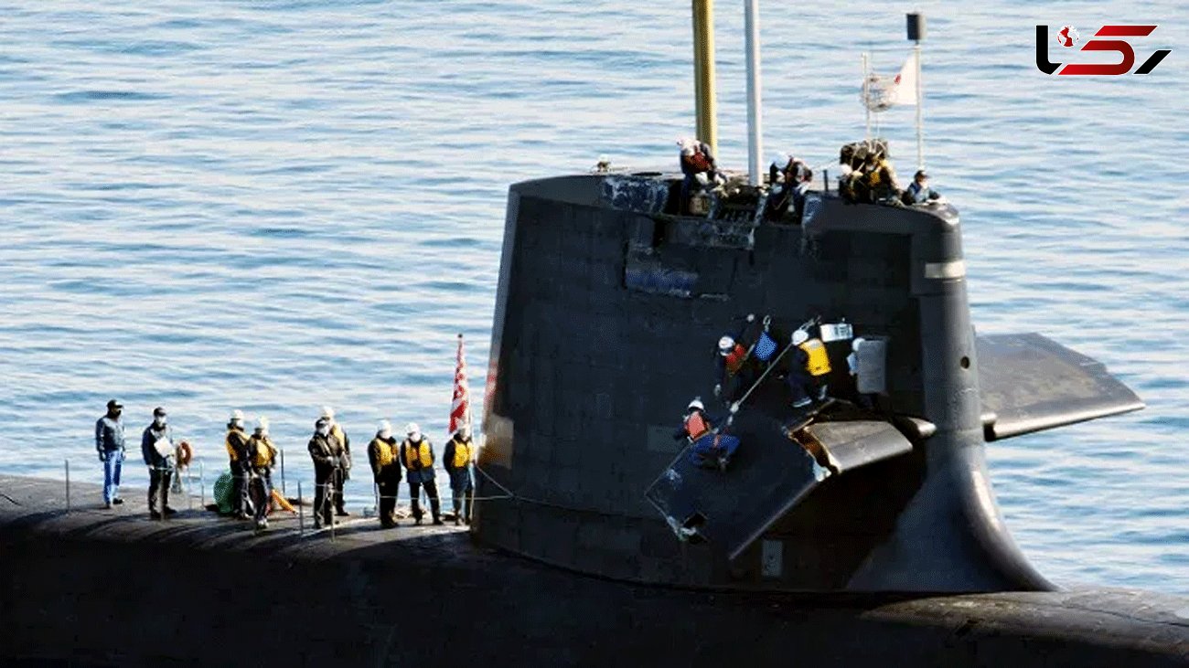 Japanese Soryu submarine collides with a commercial ship