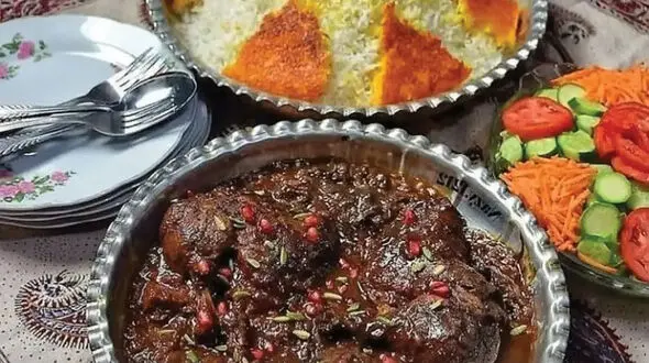 چرا فرحزادی‌ ها فسنجان نذر می‌ کنند؟ / ریشه‌ های یک سنت خوش‌ طعم و پرمعنا