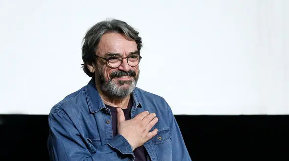 نوازنده معروف از قهرهایش با علی حاتمی گفت + گزارش تصویری