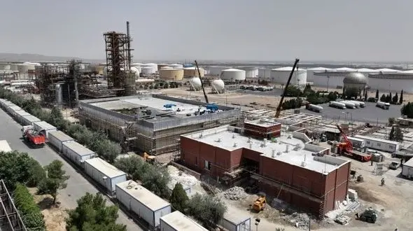 طرح  شیرین سازی نفت سفید درپالایشگاه اصفهان به پیشرفت  90 درصد رسیده است