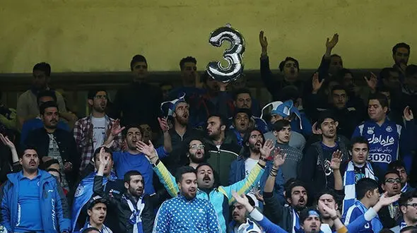  حضور ۴۰ هزار نفر و تشویق شدید منصوریان + تصاویر 