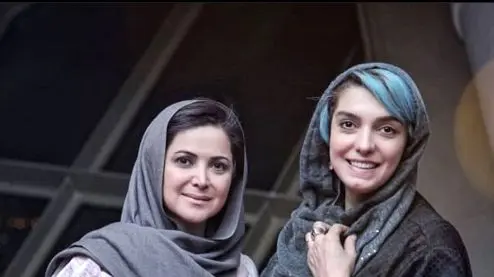 الیکا عبدالرزاقی : من صورتم چروک نمیشه چون خنده ام با دهان بازه / کمند امیر سلیمانی همیشه ادای خندم رو درمیاره
