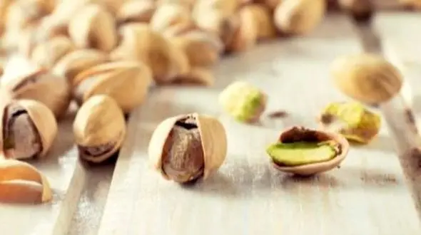 چگونه بوی کهنگی پسته را به آسانی از بین ببریم؟