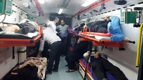 انحراف اتوبوس زائرین حسینی در عراق / 61 نفر کشته و مجروح شدند