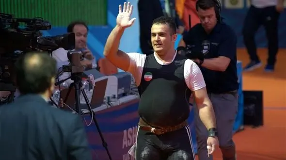 دو قهرمان نامدار وزنه برداری به آخر خط رسیدند/ یکی خط خورد، دیگری خداحافظی می کند!