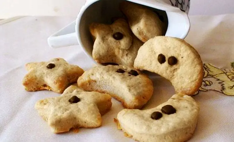 بیسکویت بادام