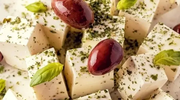 هرگز پنیر را با این 16 خوراکی خطرناک نخورید!