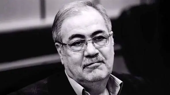 تشییع پیکر شهید مدافع سلامت در کاشان + عکس