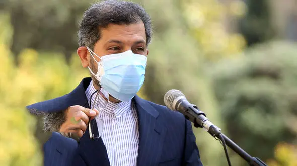 فایل صوتی از صحبت های "ظریف"  که نباید منتشر می شد