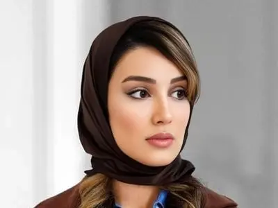 عکس های خانوادگی از زهرا نادری‌فر بازیگر سریال ناریا و برادرهایش منتشر شد / خانوادگی خوش‌چهره‌اند
