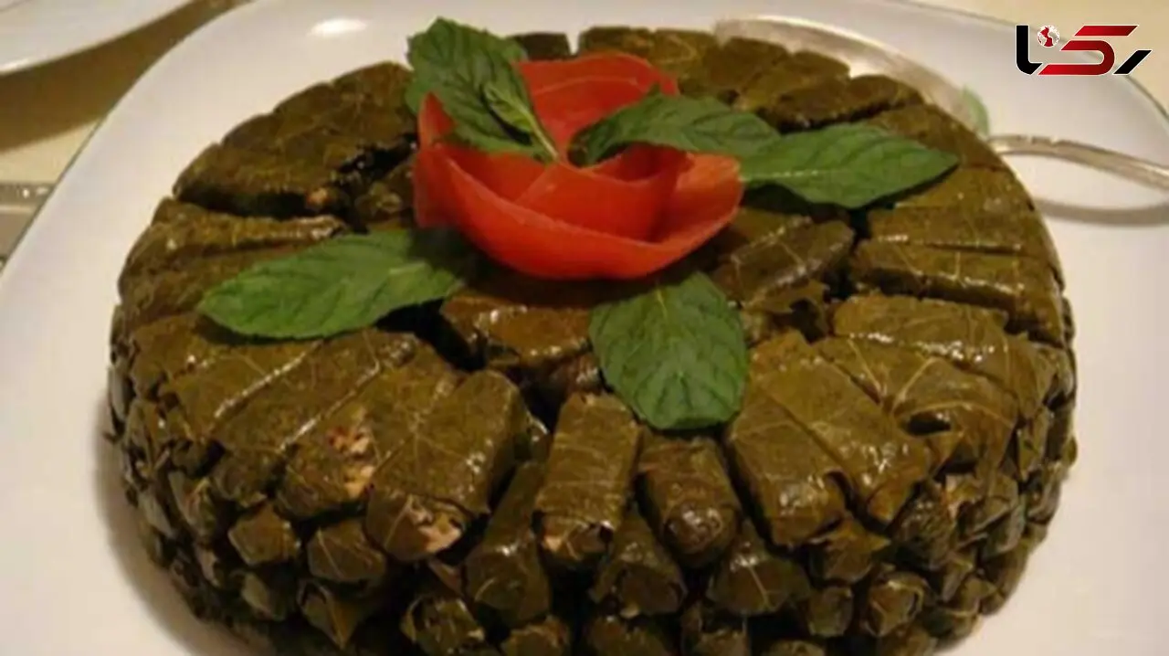 فیلم / طرز تهیه دلمه برگ مو تبریز مخصوص چهارشنبه سوری با عطر و طعم بی‌ نظیر