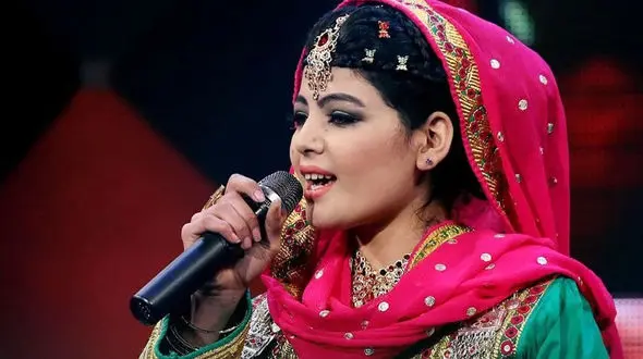 آواز دختران بالای 12 سال ممنوع