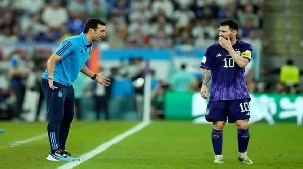 مسی به پله و مارادونا می رسد؟ + عکس