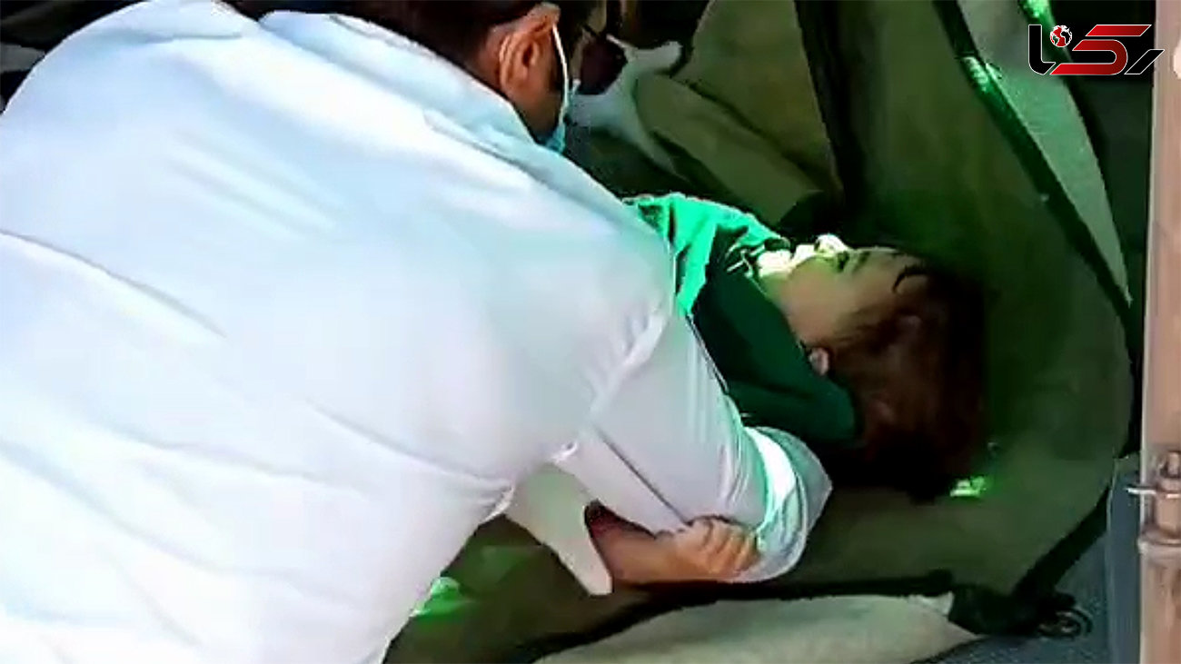کودک 2 ساله نیشابوری با آبجوش سوخت / هلیکوپتر اورژانس به پرواز در آمد