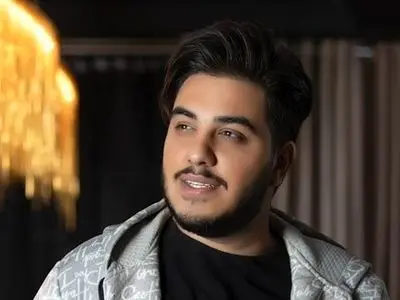 آرون افشار و معجزه عشق؛ قطعه ای که برای ابراز علاقه به «یار» ساخته شده است+ دانلود آهنگ