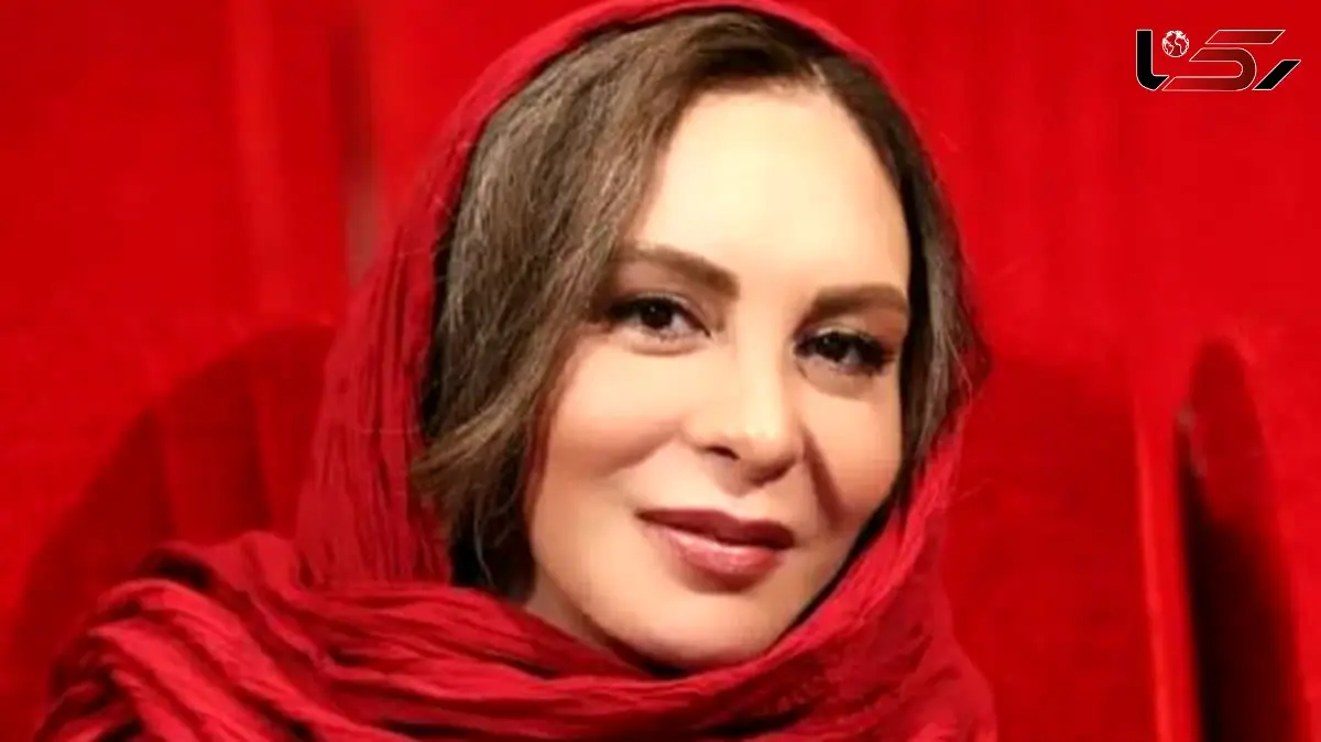 فیلم بازی کردن افسانه بایگان با دلفین ها در استخر + بیوگرافی