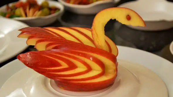 ایده هایی نو برای برش سیب+فیلم