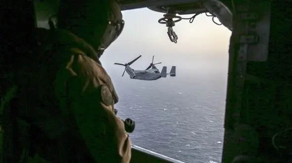 پرواز پهبادهای ایرانی بر فراز ناوهای جنگی آمریکا در خلیج فارس آنها را نگران کرده است